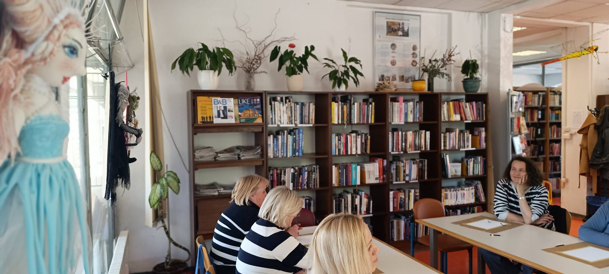 Projekt 65+ – likovne radionice u Knjižnici Voltino
